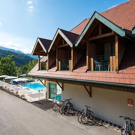 Great Holiday Home Near Lake Annecy Giez Exteriör bild
