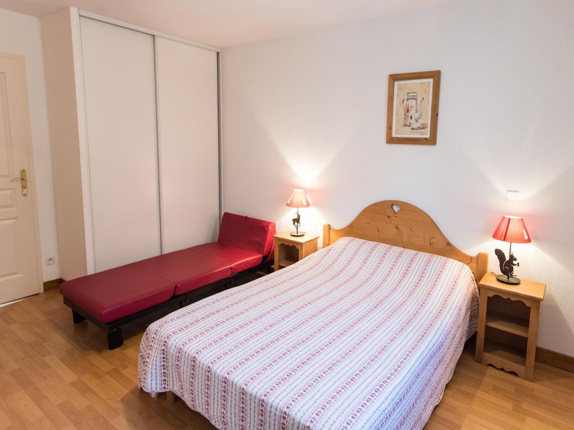 Great Holiday Home Near Lake Annecy Giez Exteriör bild